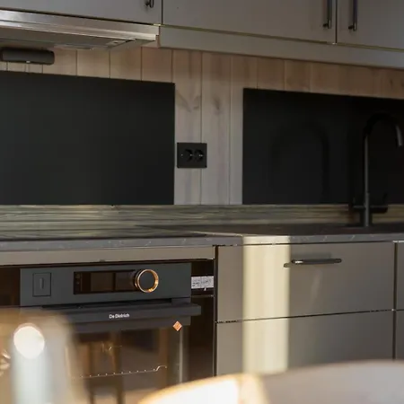 Wiew Logde Tverrfjellet 펜션 스트륀